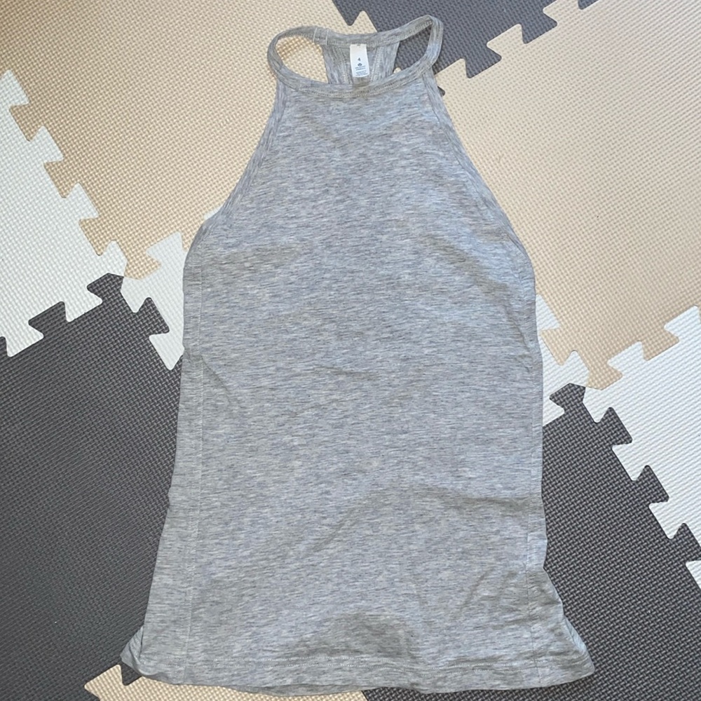 Gray lululemon size 4 tank top